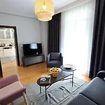 İstanbul Guesthouse Apart Otel 4*