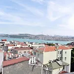 Istanbul Guesthouse 4*