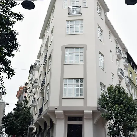 Istanbul Guesthouse 4*