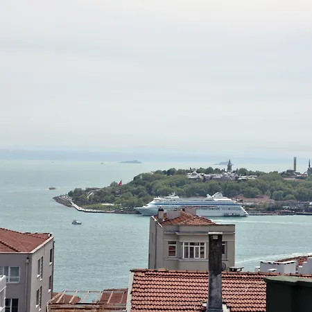 Istanbul Guesthouse Апарт-отель Стамбул