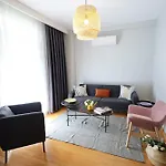 Istanbul Guesthouse Ξενοδοχείο με διαμερίσματα 4*